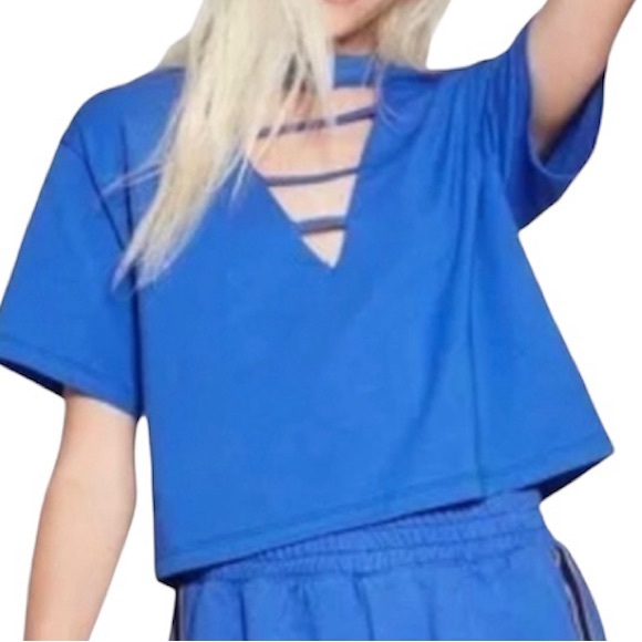 wild fable Tops - [Wild Fable] Front Cut Out Crop Top